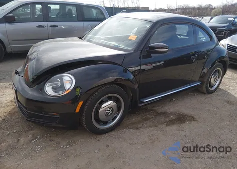 2013 Volkswagen Beetle 2.5L из США, поврежденный, VIN 3VWHX7AT4DM614002